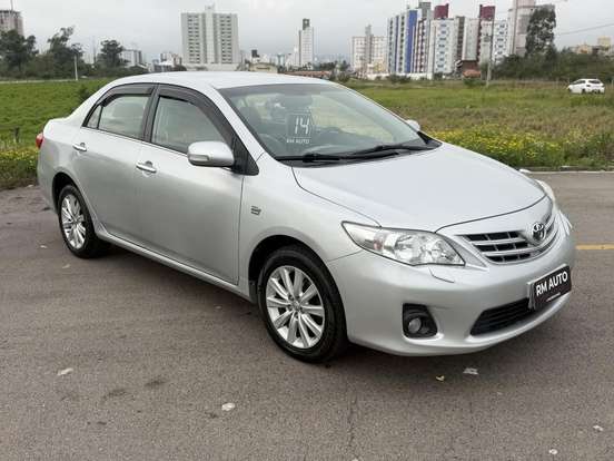 TOYOTA-COROLLA-2014