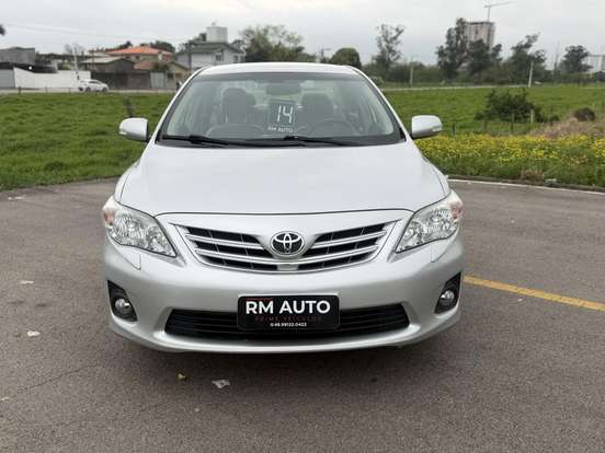 TOYOTA-COROLLA-2014