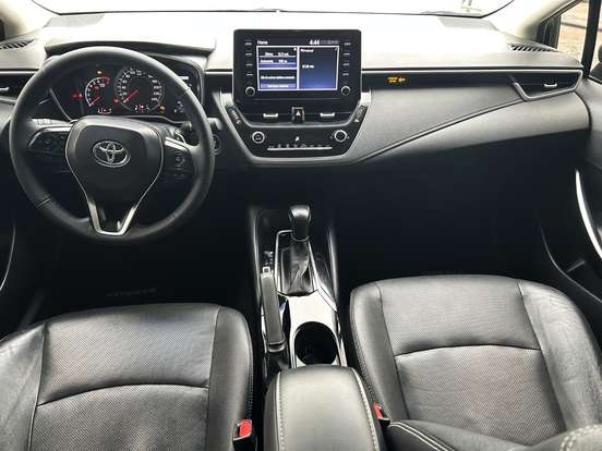 TOYOTA-COROLLA-2021