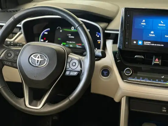 TOYOTA-COROLLA CROSS-2023