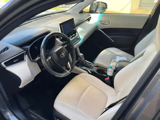 TOYOTA-COROLLA CROSS-2021