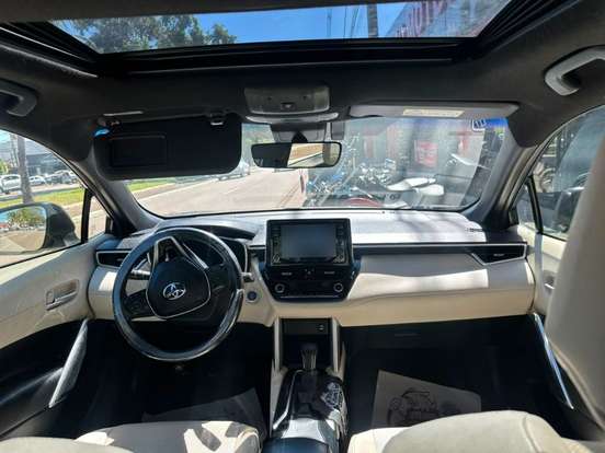 TOYOTA-COROLLA CROSS-2021