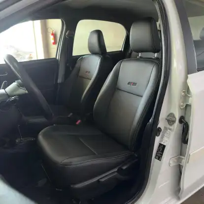 TOYOTA-ETIOS-1.5 XLS 16V FLEX 4P AUTOMÁTICO TOYOTA-ETIOS-2016