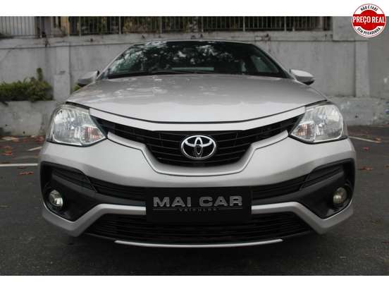 TOYOTA-ETIOS-1.5 XLS SEDAN 16V FLEX 4P AUTOMÁTICO TOYOTA-ETIOS-2017