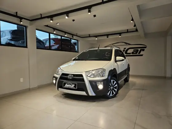 TOYOTA ETIOS CROSS 1.5 16V FLEX 4P AUTOMÁTICO TOYOTA ETIOS CROSS 1.5 16V FLEX 4P AUTOMÁTICO