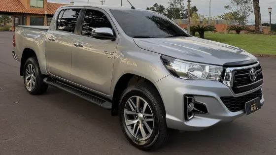 TOYOTA HILUX 2.7 SRV 4X2 CD 16V FLEX 4P AUTOMÁTICO