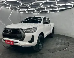 TOYOTA HILUX 2.8 D-4D TURBO DIESEL CD POWER PACK 4X4 MANUAL TOYOTA HILUX 2.8 D-4D TURBO DIESEL CD POWER PACK 4X4 MANUAL