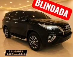 TOYOTA HILUX SW4 2.8 SRX 4X4 7 LUGARES 16V TURBO INTERCOOLER DIESEL 4P AUTOMÁTICO TOYOTA HILUX SW4 2.8 SRX 4X4 7 LUGARES 16V TURBO INTERCOOLER DIESEL 4P AUTOMÁTICO