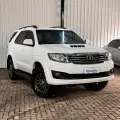 TOYOTA HILUX SW4 3.0 SRV 4X4 16V TURBO INTERCOOLER DIESEL 4P AUTOMÁTICO TOYOTA HILUX SW4 3.0 SRV 4X4 16V TURBO INTERCOOLER DIESEL 4P AUTOMÁTICO