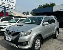 TOYOTA HILUX SW4 3.0 SRV 4X4 16V TURBO INTERCOOLER DIESEL 4P MANUAL TOYOTA HILUX SW4 3.0 SRV 4X4 16V TURBO INTERCOOLER DIESEL 4P MANUAL