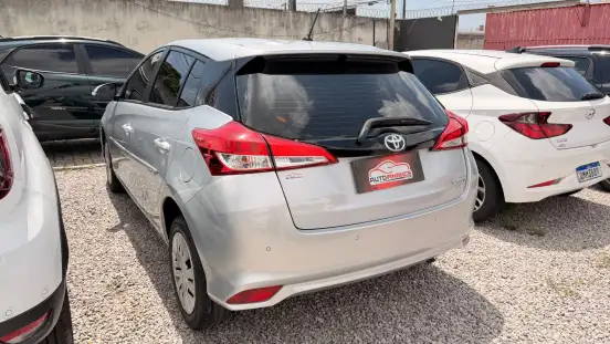 TOYOTA-YARIS-1.3 16V FLEX XL LIVE MULTIDRIVE TOYOTA-YARIS-2019