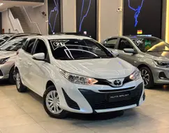 TOYOTA YARIS 1.3 16V FLEX XL LIVE MULTIDRIVE TOYOTA YARIS 1.3 16V FLEX XL LIVE MULTIDRIVE