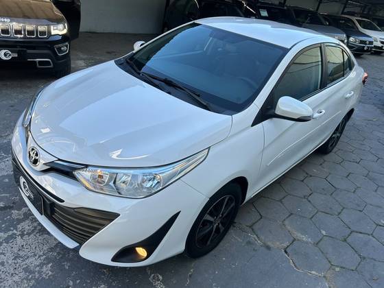 TOYOTA YARIS 1.5 16V FLEX XS CONNECT MULTIDRIVE