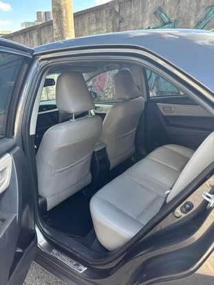 TOYOTA-COROLLA-2017