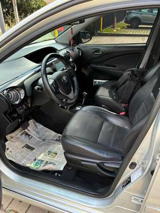 TOYOTA-ETIOS-1.5 PLATINUM SEDAN 16V FLEX 4P AUTOMÁTICO TOYOTA-ETIOS-2017