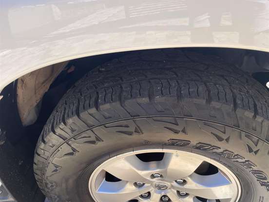 TOYOTA-HILUX-2.7 SRV 4X2 CD 16V FLEX 4P AUTOMÁTICO TOYOTA-HILUX-2015
