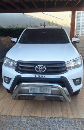 TOYOTA HILUX 2.8 STD 4X4 CD 16V DIESEL 4P MANUAL