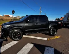 TOYOTA HILUX 3.0 SRV 4X4 CD 16V TURBO INTERCOOLER DIESEL 4P AUTOMÁTICO TOYOTA HILUX 3.0 SRV 4X4 CD 16V TURBO INTERCOOLER DIESEL 4P AUTOMÁTICO