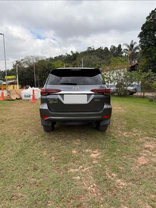 TOYOTA-HILUX SW4-2021