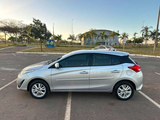 TOYOTA-YARIS-1.3 16V FLEX XL PLUS TECH MULTIDRIVE TOYOTA-YARIS-2018