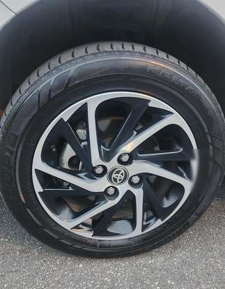TOYOTA-YARIS-2023