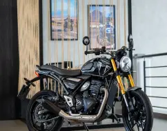 TRIUMPH SPEED 400 TRIUMPH SPEED 400