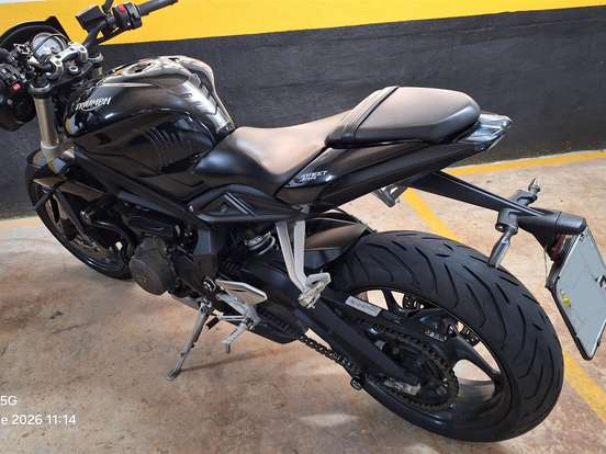 TRIUMPH-STREET TRIPLE 765 S TRIUMPH-STREET TRIPLE 765 S-2018