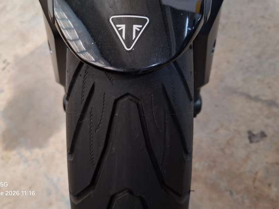 TRIUMPH-STREET TRIPLE 765 S TRIUMPH-STREET TRIPLE 765 S-2018