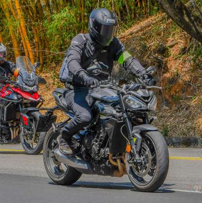 TRIUMPH-STREET TRIPLE R ABS TRIUMPH-STREET TRIPLE R ABS-2023