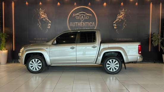 VOLKSWAGEN-AMAROK-2015