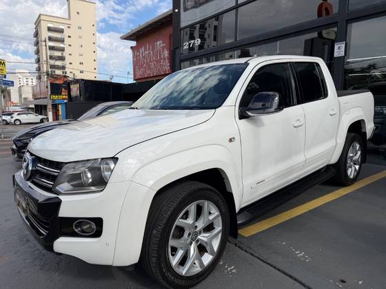 VOLKSWAGEN AMAROK 2.0 HIGHLINE 4X4 CD 16V TURBO INTERCOOLER DIESEL 4P AUTOMÁTICO