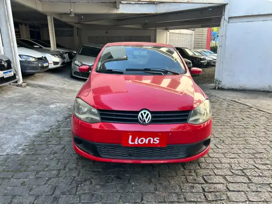 VOLKSWAGEN-FOX-2011