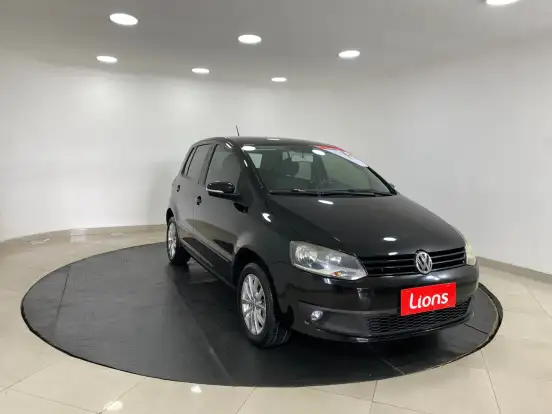 VOLKSWAGEN-FOX-1.0 MI 8V FLEX 4P MANUAL VOLKSWAGEN-FOX-2014