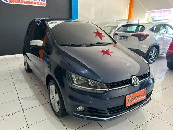 VOLKSWAGEN-FOX-2015
