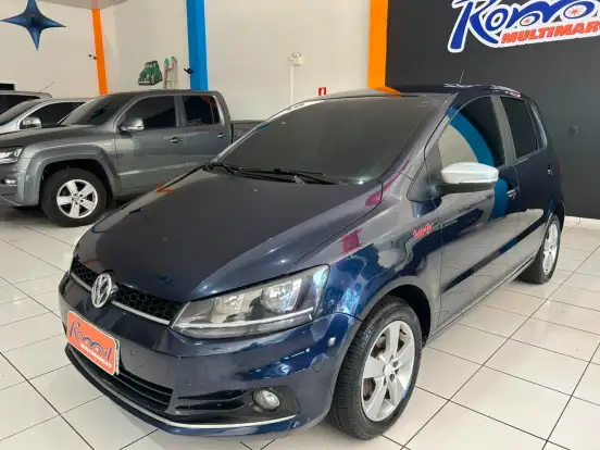 VOLKSWAGEN-FOX-2015
