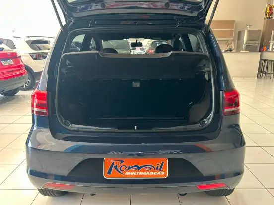 VOLKSWAGEN-FOX-1.6 MI ROCK IN RIO 8V FLEX 4P MANUAL VOLKSWAGEN-FOX-2015