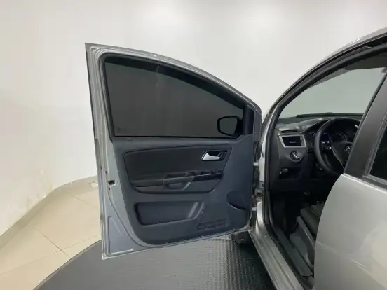 VOLKSWAGEN-FOX-1.6 MSI COMFORTLINE 8V FLEX 4P MANUAL VOLKSWAGEN-FOX-2018