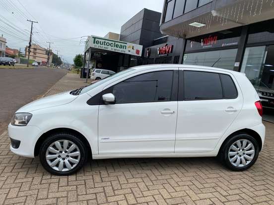 VOLKSWAGEN-FOX-1.0 MI 8V FLEX 2P MANUAL VOLKSWAGEN-FOX-2013