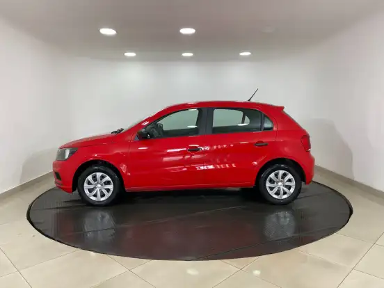 VOLKSWAGEN-GOL-2021