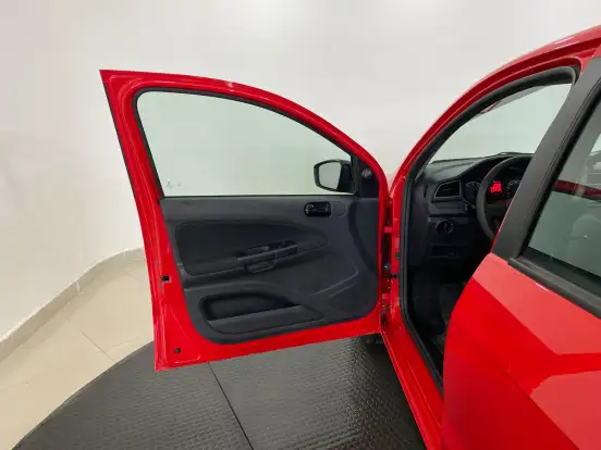 VOLKSWAGEN-GOL-2021