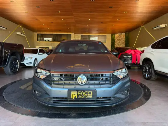 VOLKSWAGEN JETTA 1.4 250 TSI TOTAL FLEX R-LINE TIPTRONIC VOLKSWAGEN JETTA 1.4 250 TSI TOTAL FLEX R-LINE TIPTRONIC