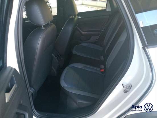 VOLKSWAGEN-NIVUS-1.0 200 TSI TOTAL FLEX HIGHLINE AUTOMÁTICO VOLKSWAGEN-NIVUS-2023