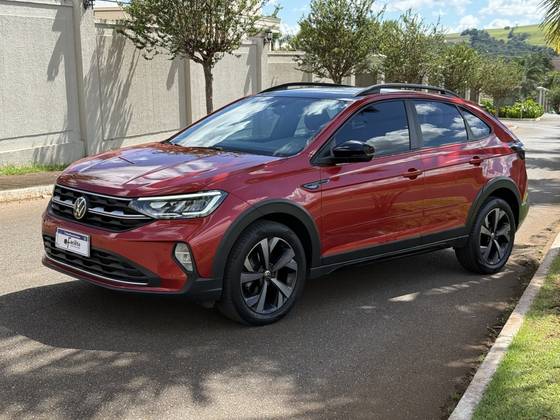 VOLKSWAGEN NIVUS 1.0 200 TSI TOTAL FLEX HIGHLINE AUTOMÁTICO