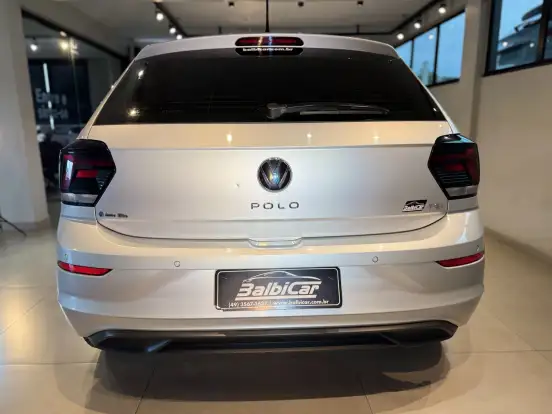 VOLKSWAGEN-POLO-2024