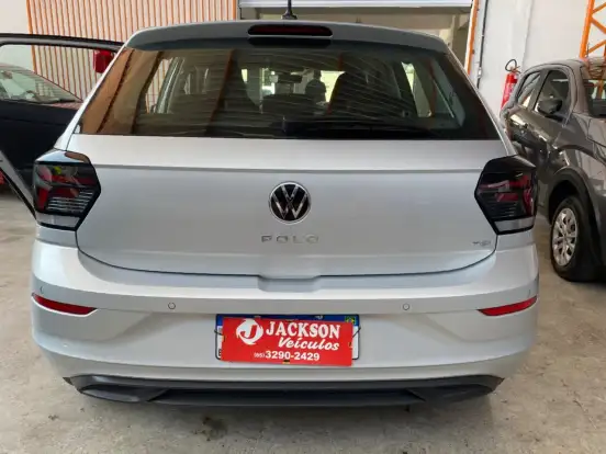 VOLKSWAGEN-POLO-2025