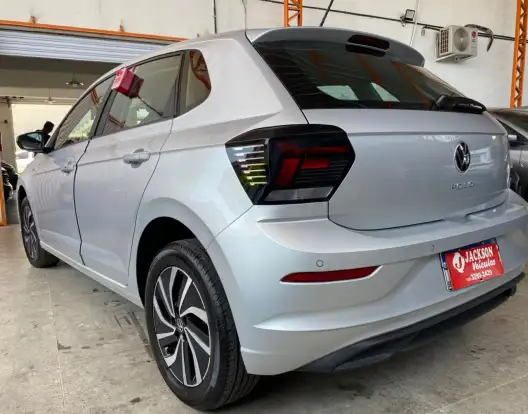 VOLKSWAGEN-POLO-2025