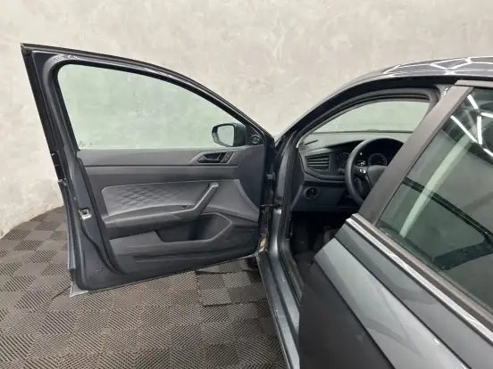 VOLKSWAGEN-POLO-1.0 MPI TRACK MANUAL VOLKSWAGEN-POLO-2024