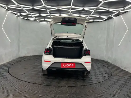 VOLKSWAGEN-POLO-2025