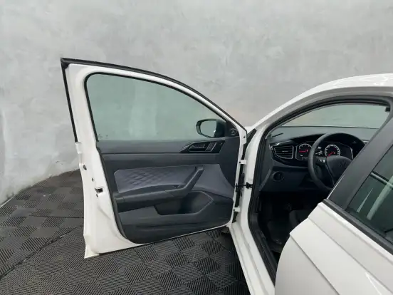 VOLKSWAGEN-POLO-1.0 MPI TRACK MANUAL VOLKSWAGEN-POLO-2025