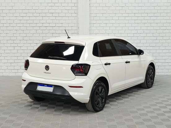 VOLKSWAGEN-POLO-2023